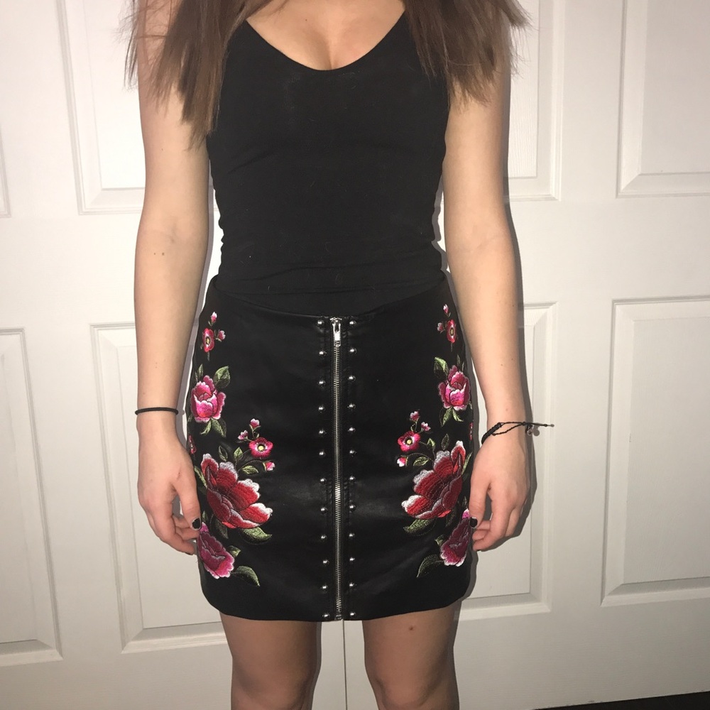 Forever 21 skirt